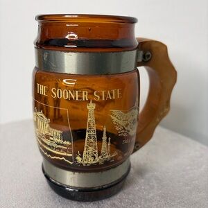 Oklahoma Souvenir Vintage Amber Glass Beer Stein with Wood Handle(F2)”✨